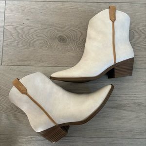 Wide Width Western Booties